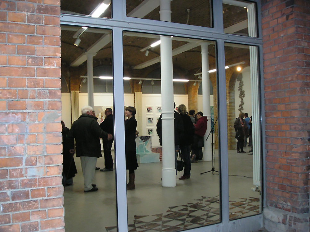 Ausstellungseröffnung "Raumrauschen" von Sabine Beyerle und Antonia Michalopoulos, 2011