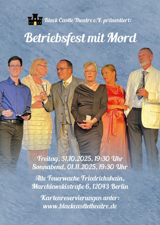 sechs Personen vor blauem Hintergrund