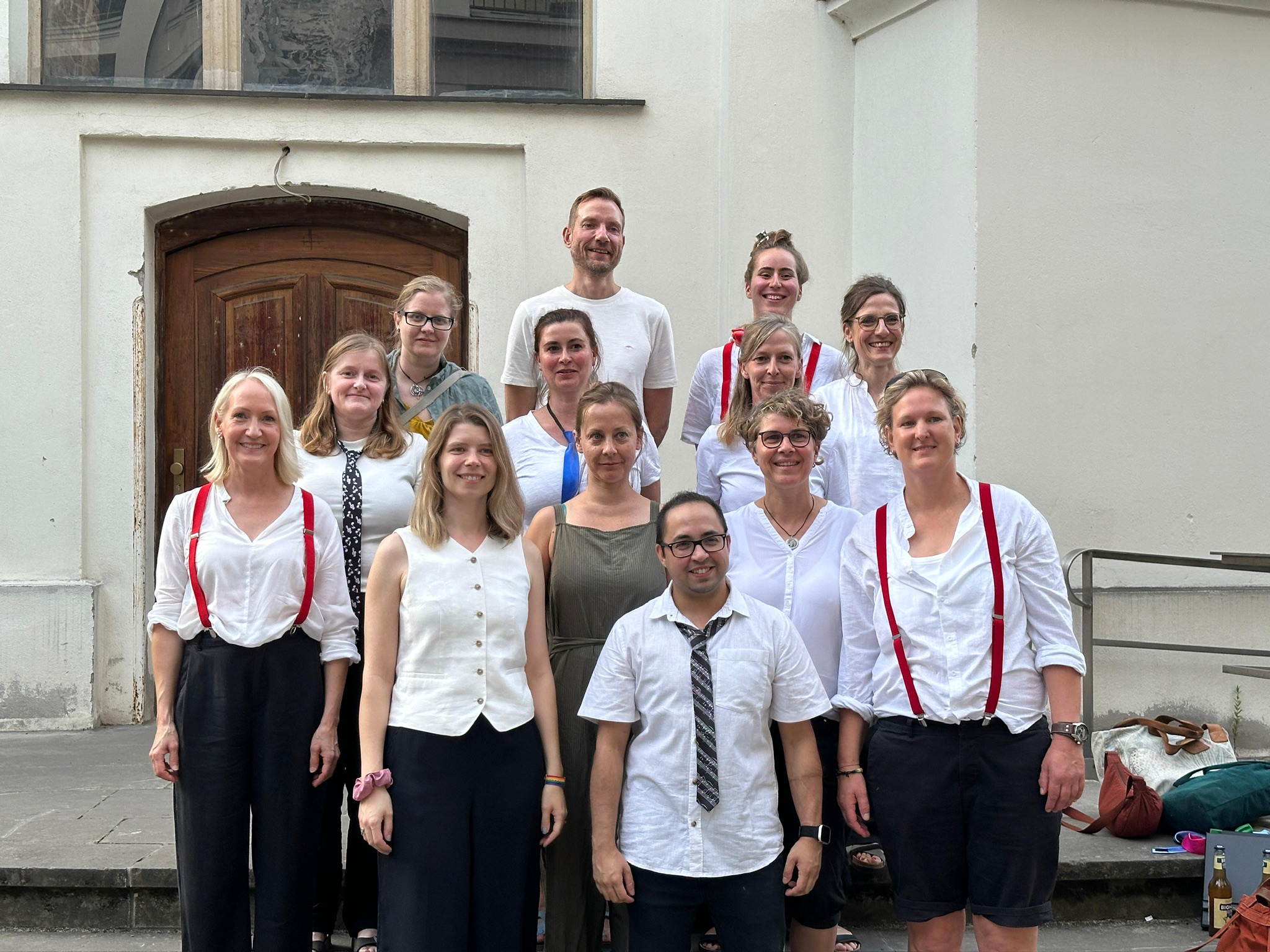 eine Gruppe Menschen