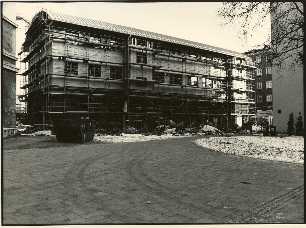 Umbau zum Kulturhaus, Hofseite, 1996/97 © Bezirksamt Friedrichshain-Kreuzberg
